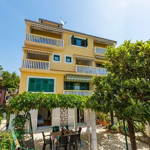  Apartment Neno Kroatien